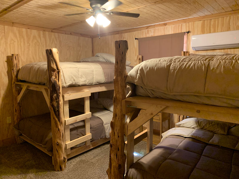 Whitetail Hunting Lodge By Lake Allen, Bunk Beds Lubbock